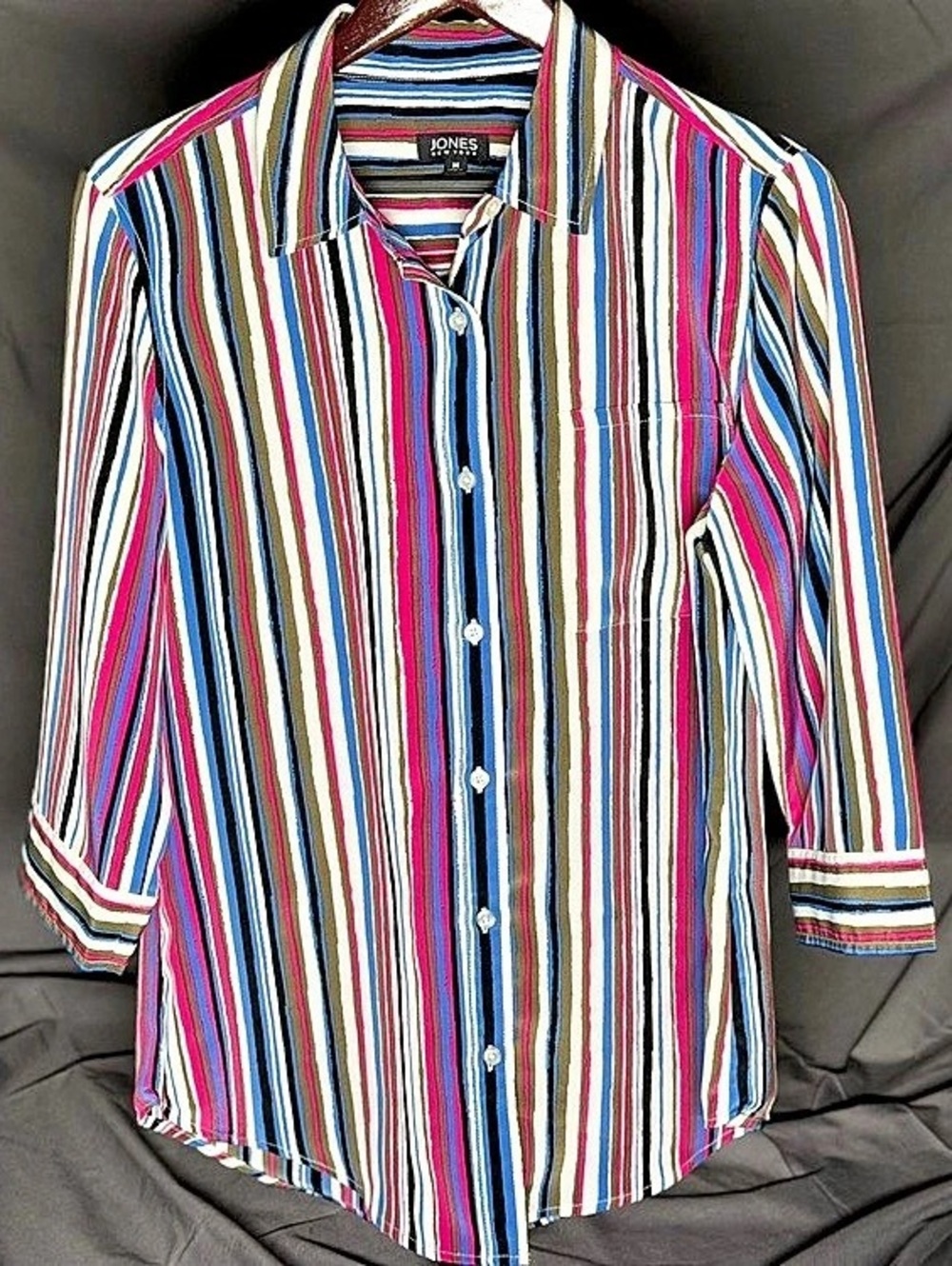 Jones New York Striped Button Down Shirt in Blue & Pink Medium